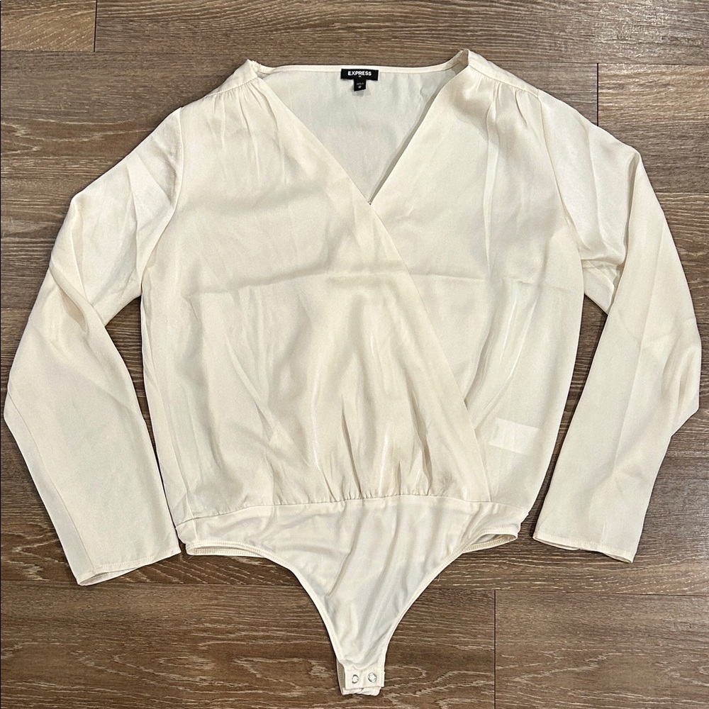 blouse bodysuit